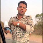 Fake police in camouflage stops car, demands money without ID
